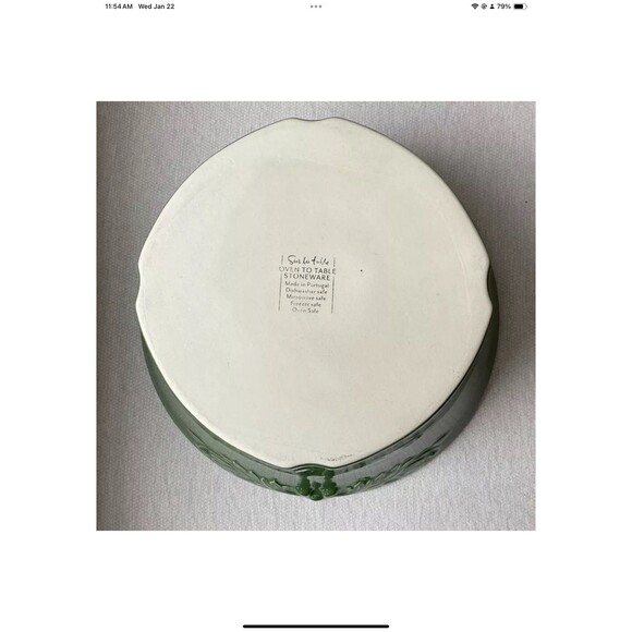 Sur La Table Green Oven-To-Table Stoneware Covered Casserole w/Lid Embossed - Picture 4 of 8